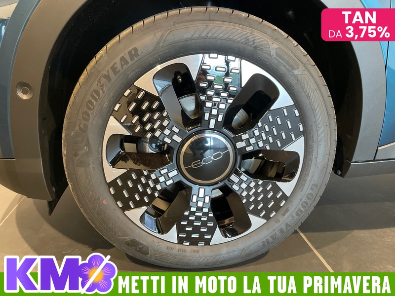 Fiat 600 1.2 hybrid la prima 100cv auto