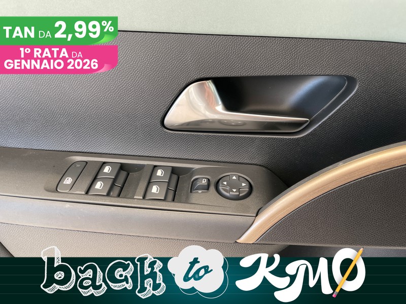 Lancia Ypsilon 1.2 mhev e-dct