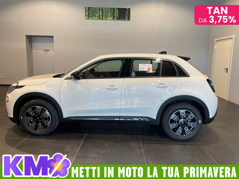 Fiat 600 1.2 hybrid 100cv auto