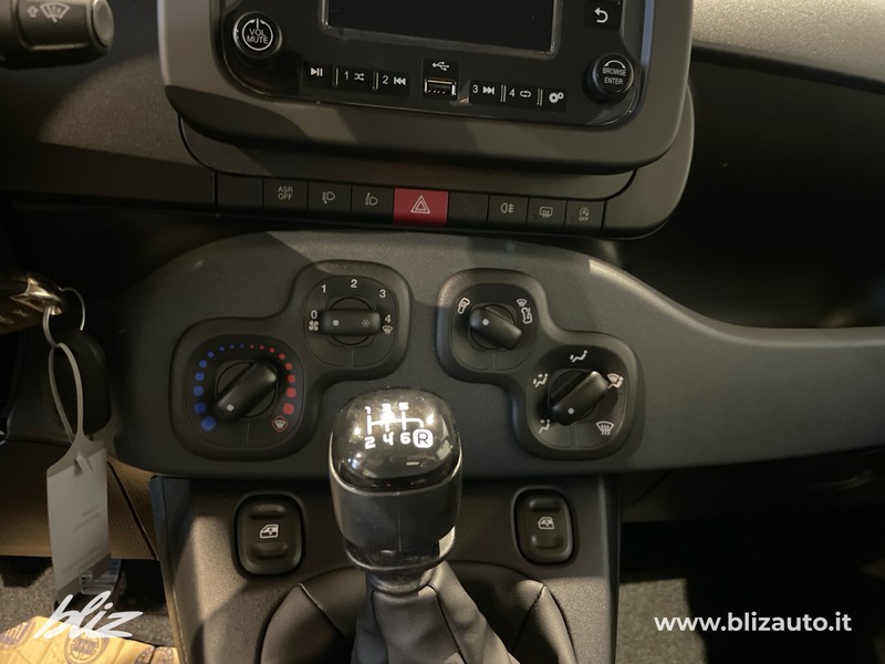 Fiat Panda Hybrid 1.0 70cv