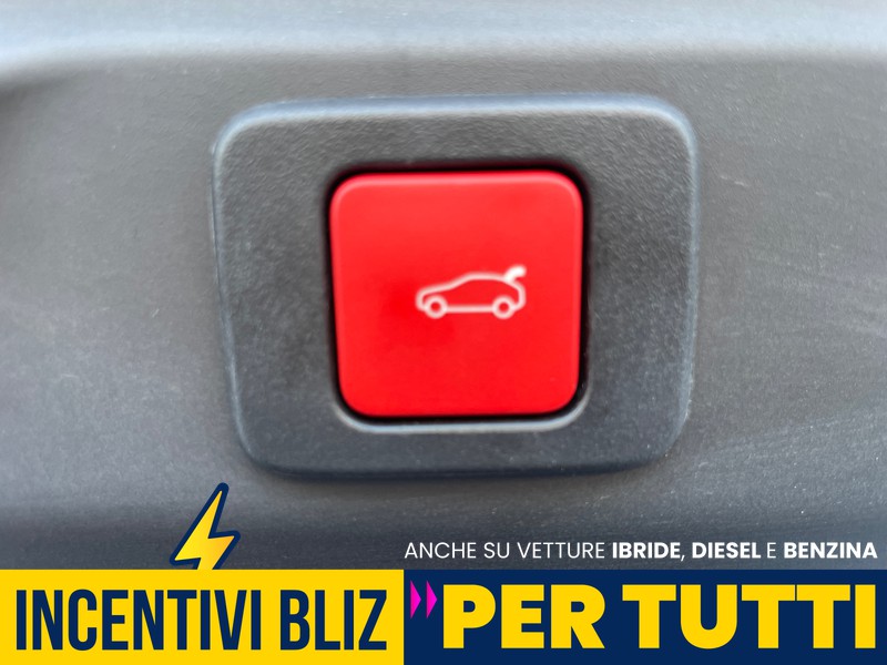 Peugeot 3008 1.2 hybrid gt 136cv e-dcs6