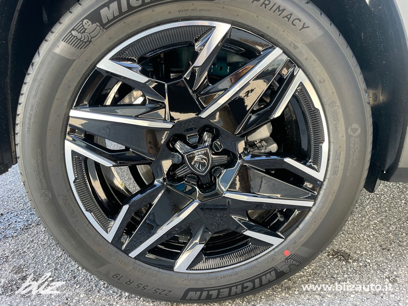 Peugeot 3008 1.2 hybrid gt 136cv e-dcs6