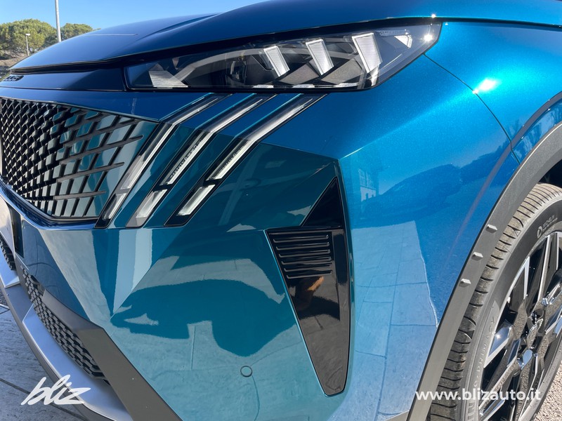Peugeot 3008 1.2 hybrid gt 136cv e-dcs6