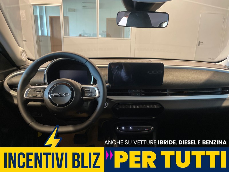 Fiat 600 1.2 hybrid 100cv auto