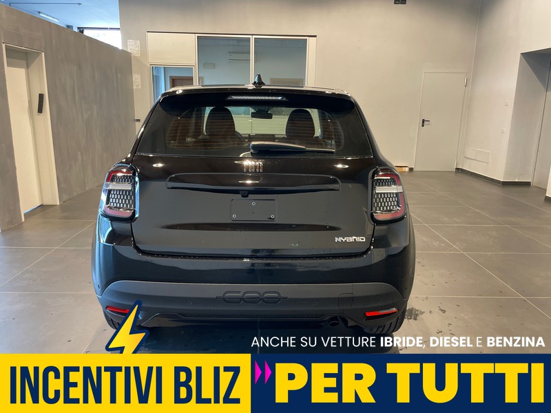 Fiat 600 1.2 hybrid 136cv auto