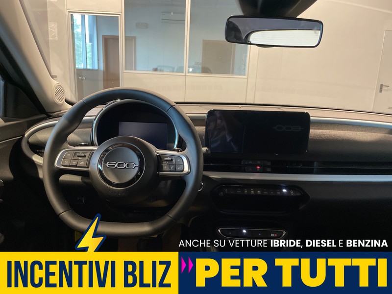 Fiat 600 1.2 hybrid 136cv auto