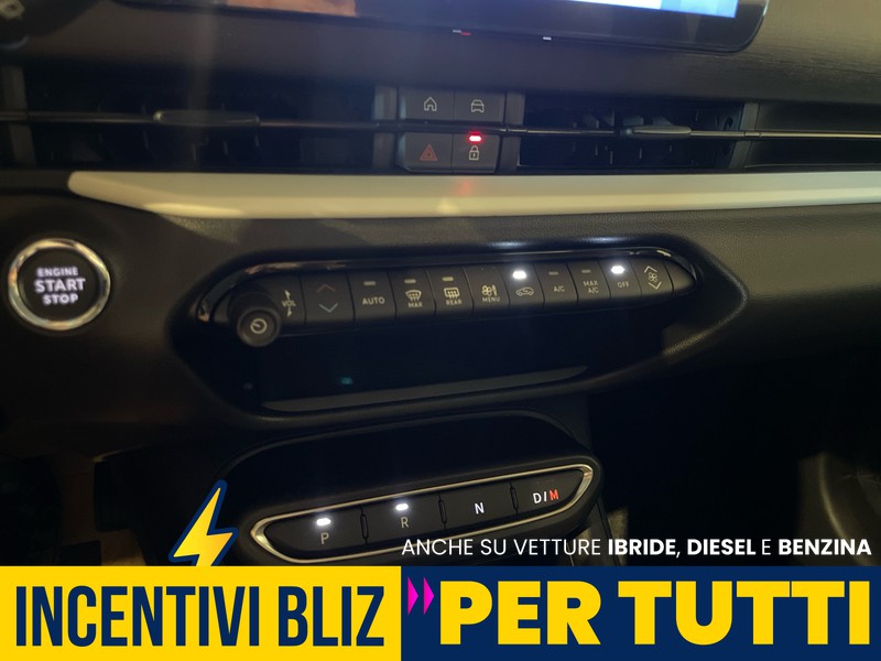 Fiat 600 1.2 hybrid 136cv auto