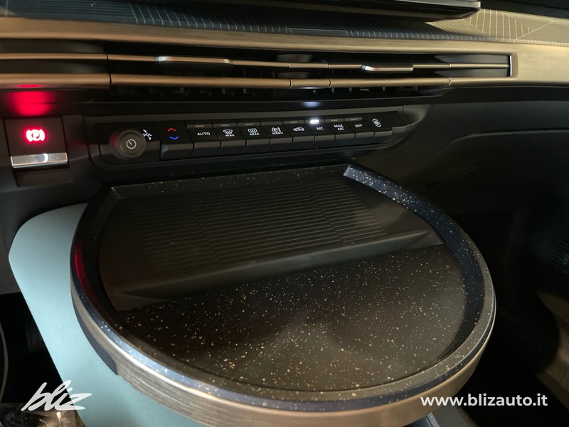 Lancia Ypsilon 1.2 mhev e-dct