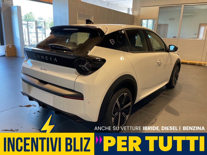 Lancia Ypsilon 1.2 mhev 110cv e-dct