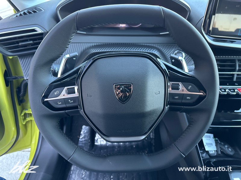 Peugeot 208 1.2 hybrid allure 110cv e-dcs 6