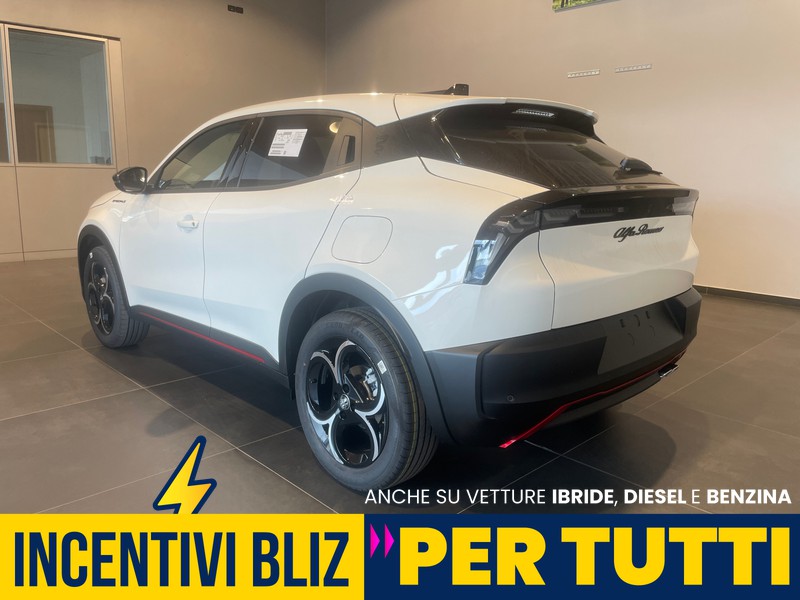 Alfa romeo Junior 1.2 ibrida speciale 145cv edct6