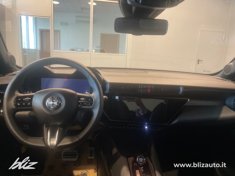 Alfa romeo Junior ibrida SPECIALE 1.2 136CV Hybrid eD