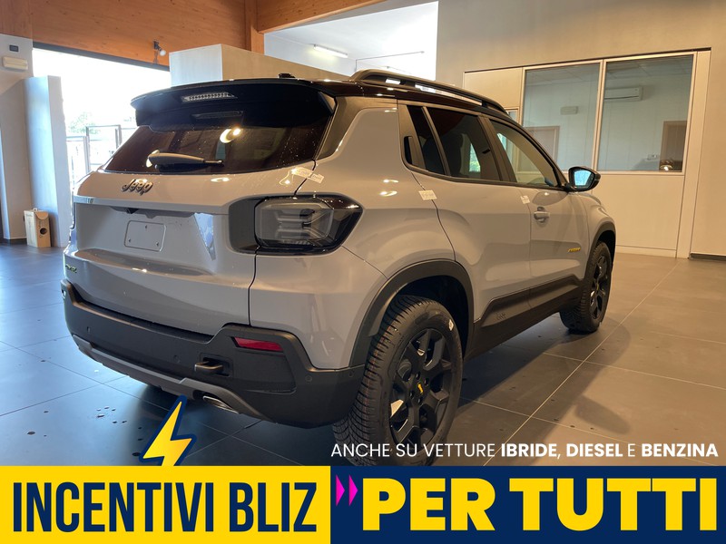 Jeep Avenger 1.2 turbo e-hybrid mhev the north face 4xe 145cv edct6