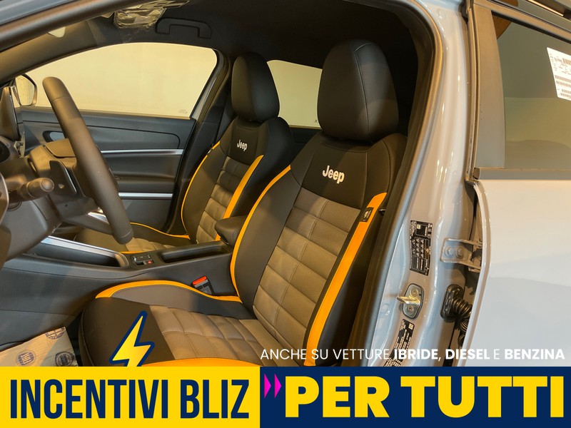 Jeep Avenger 1.2 turbo e-hybrid mhev the north face 4xe 145cv edct6