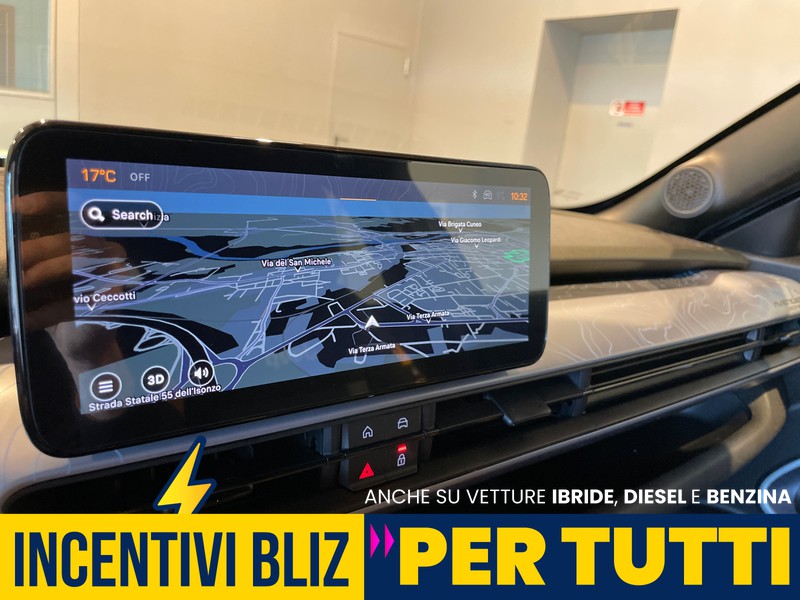 Jeep Avenger 1.2 turbo e-hybrid mhev the north face 4xe 145cv edct6