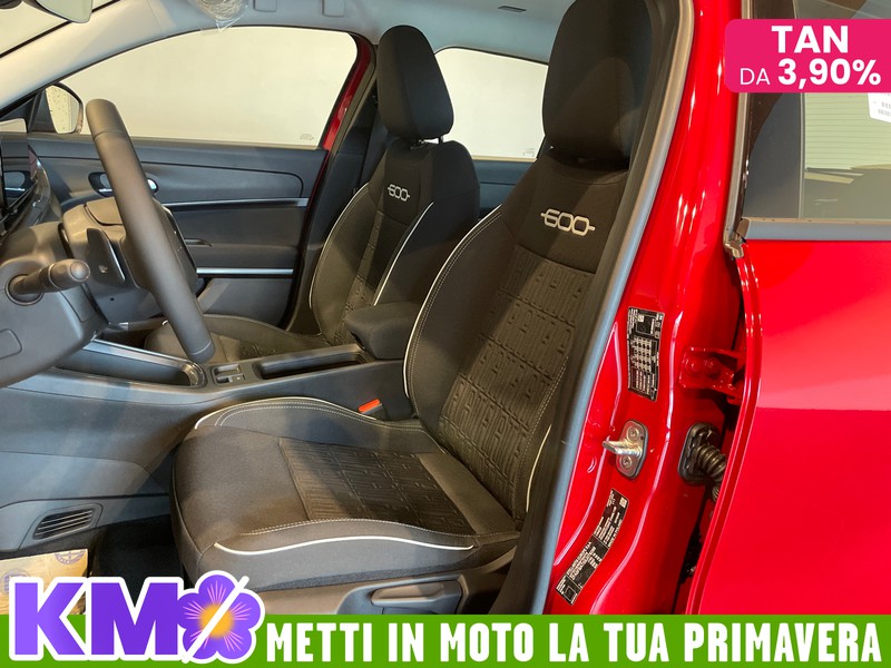 Fiat 600 1.2 hybrid serie speciale icon 110cv auto