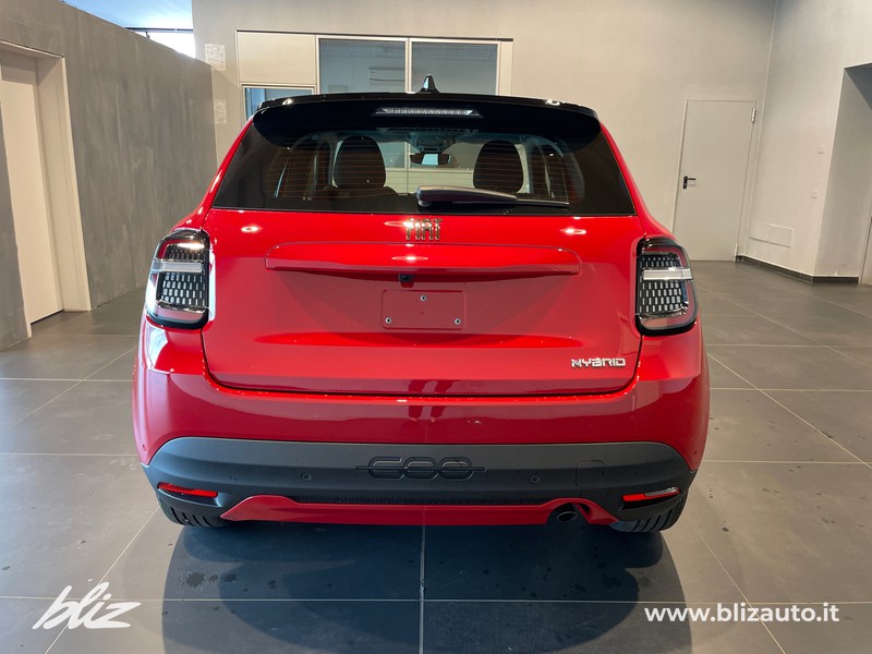 Fiat 600 1.2 hybrid icon 110cv auto