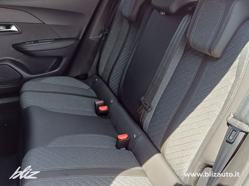 Peugeot 2008 1.2 puretech allure s&s 100cv