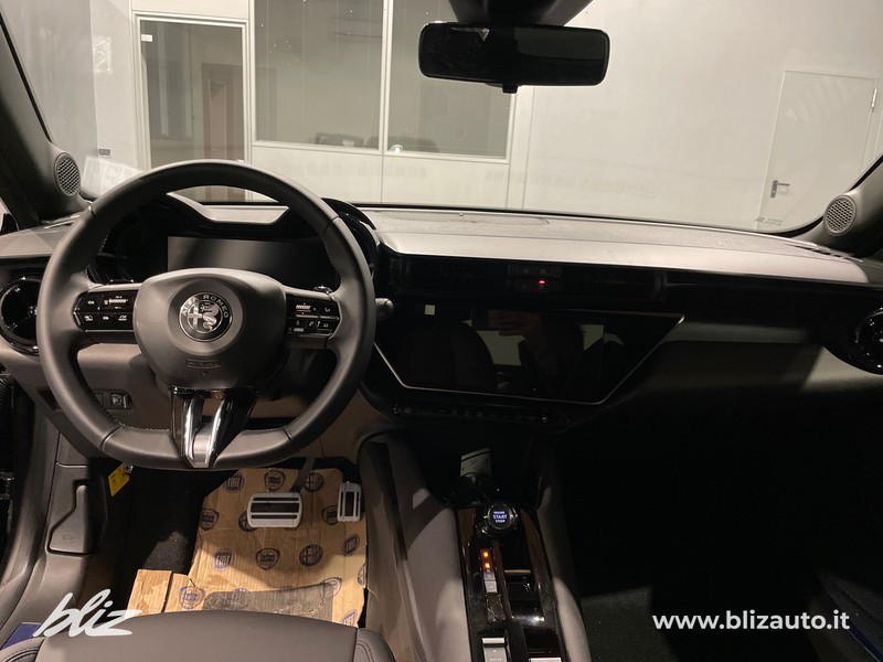 Alfa romeo Junior ibrida SPECIALE 1.2 136CV Hybrid eD