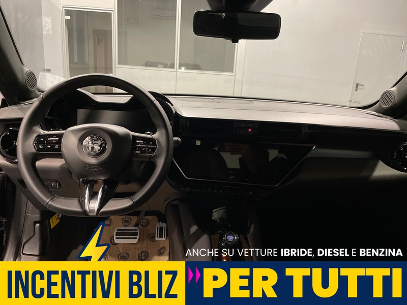 Alfa romeo Junior ibrida SPECIALE 1.2 136CV Hybrid eD