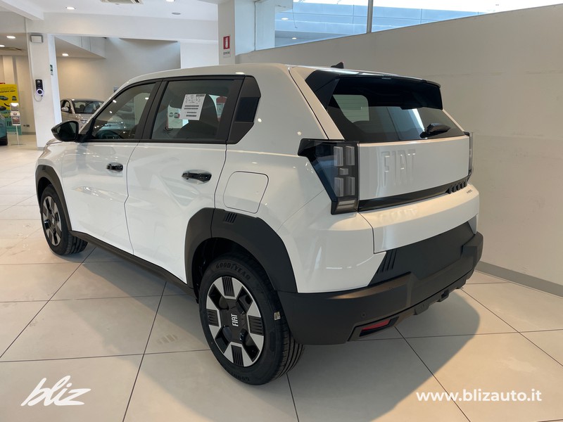 Fiat Grande Panda ICON 1.2 Hybrid 100CV