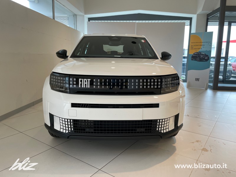 Fiat Grande Panda ICON 1.2 Hybrid 100CV