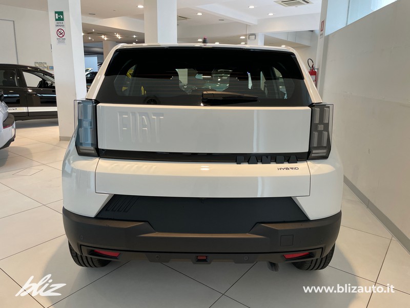 Fiat Grande Panda ICON 1.2 Hybrid 100CV