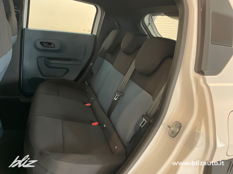 Fiat Grande Panda ICON 1.2 Hybrid 100CV