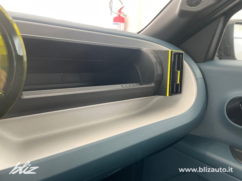 Fiat Grande Panda ICON 1.2 Hybrid 100CV