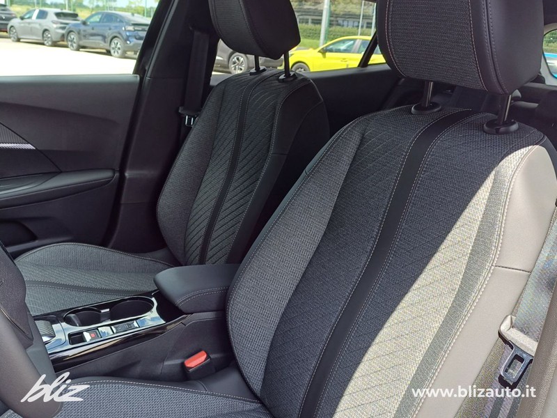 Peugeot e-2008 54 kwh allure