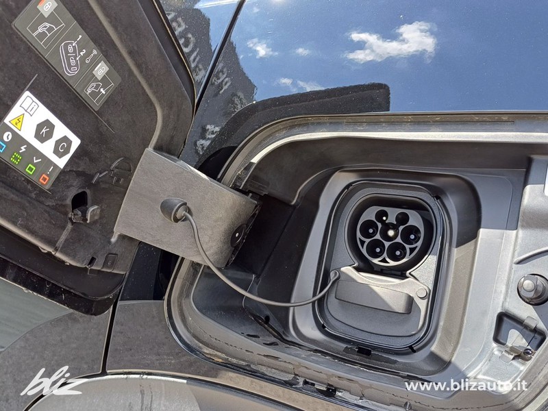 Peugeot e-2008 54 kwh allure