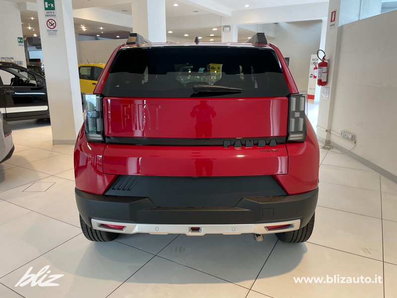 Fiat Grande Panda 1.2 hybrid la prima 110cv edct