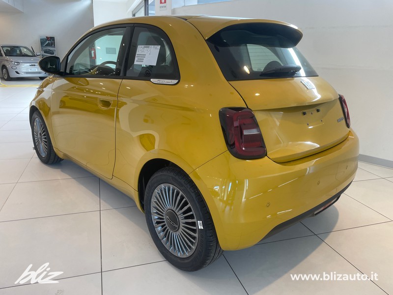 Fiat 500 Hybrid Berlina Torino 1.0Hybrid Berlina
