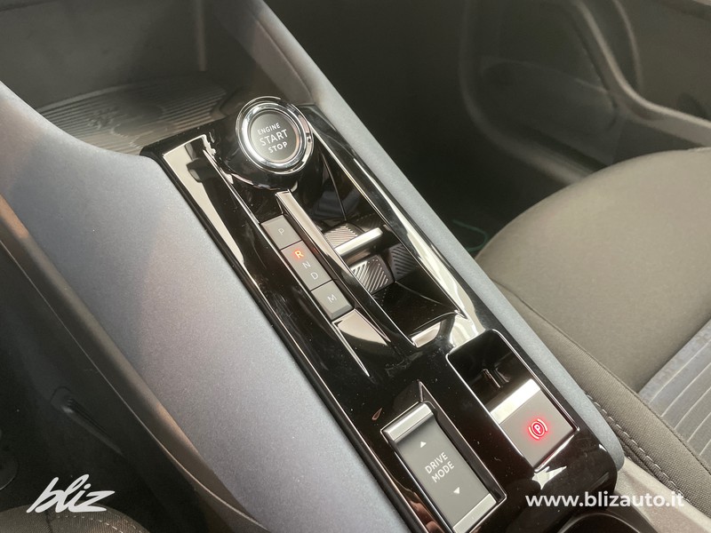 Alfa romeo Junior 1.2 ibrida 145cv edct6