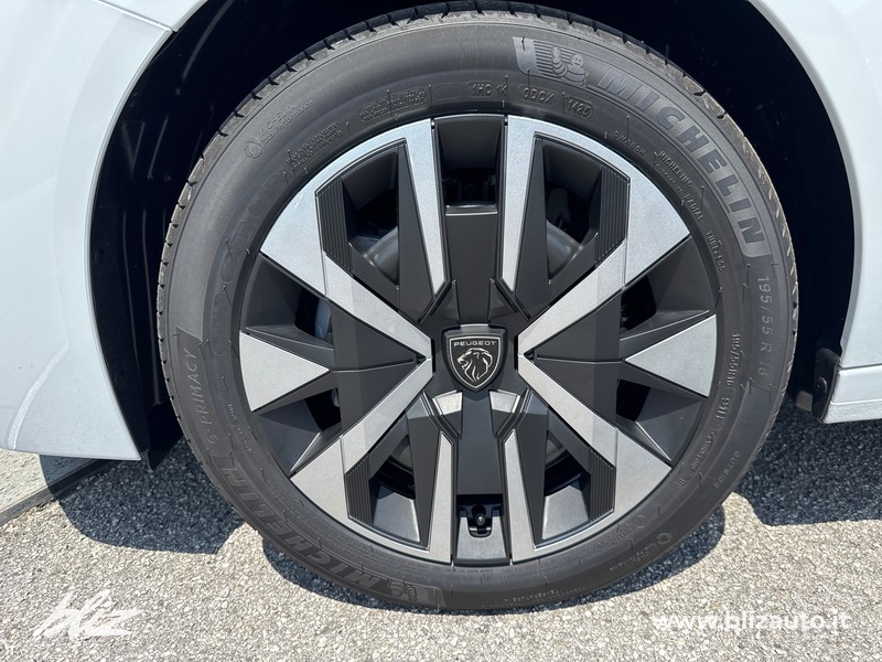 Peugeot 208 1.2 puretech style s&s 100cv