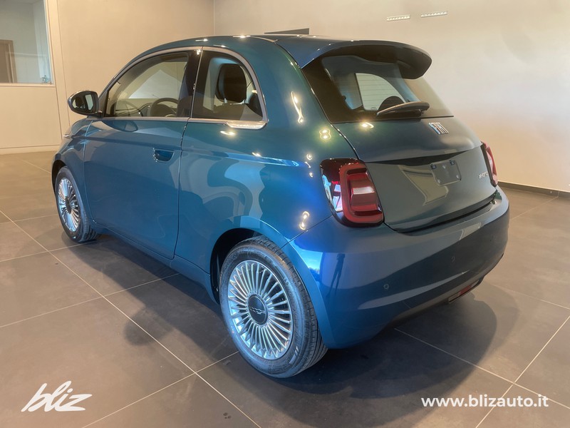 Fiat 500 Hybrid Berlina Torino 1.0Hybrid Berlina