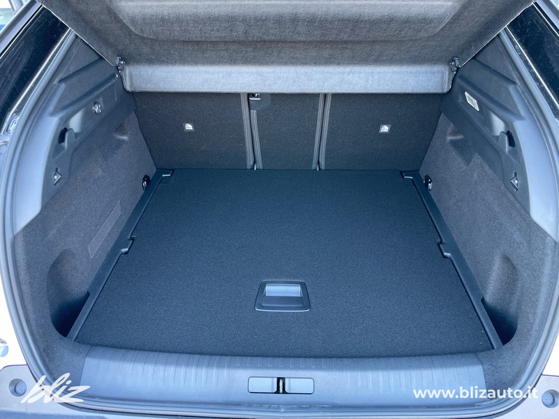 Peugeot 3008 1.2 hybrid gt 145cv e-dcs6