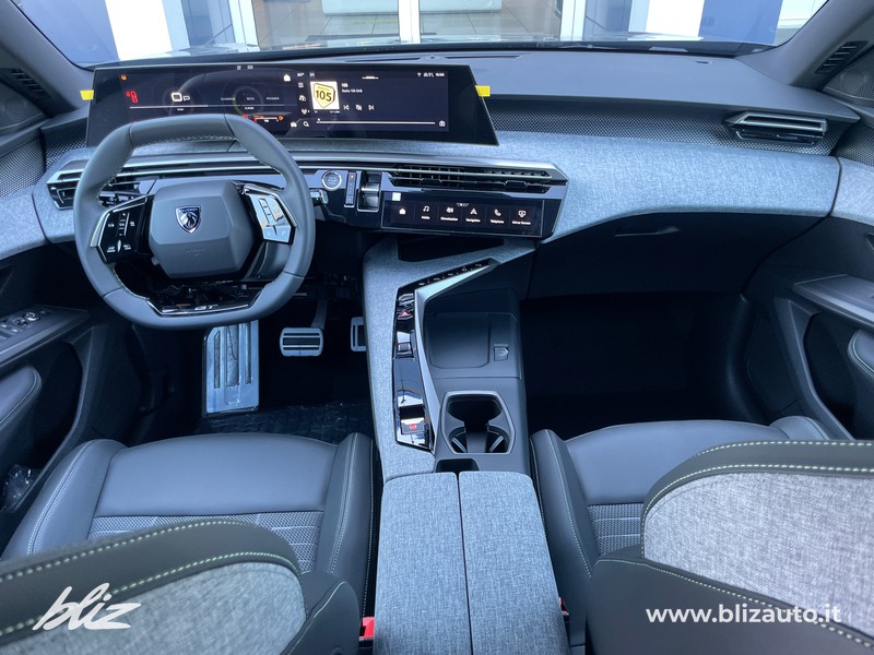 Peugeot 3008 1.2 hybrid gt 145cv e-dcs6