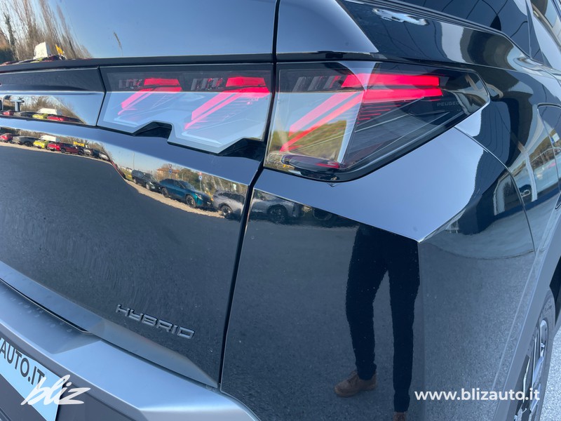 Peugeot 3008 1.2 hybrid gt 145cv e-dcs6