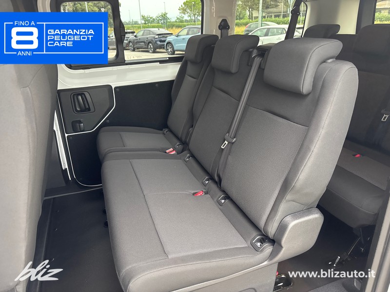 Peugeot Expert 9 posti std 2.2 diesel 180 cv eat8