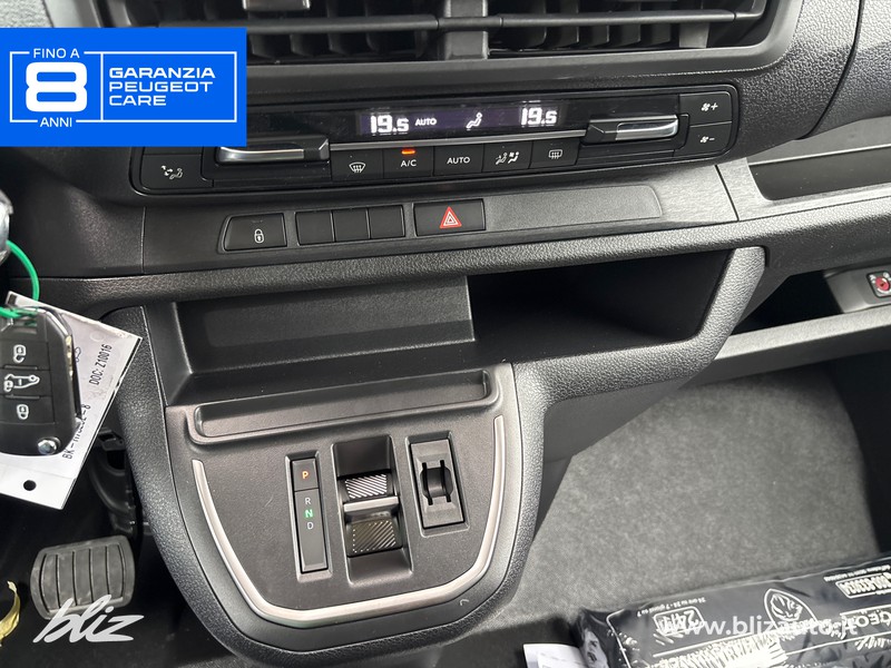 Peugeot Expert 9 posti std 2.2 diesel 180 cv eat8