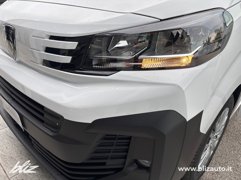 Peugeot Expert combi m1 std 2.2 diesel 180cv s&s eat8