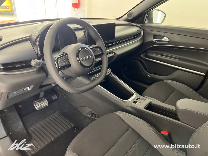 Fiat 600 1.2 hybrid sport edizione milano cortina 2026 110cv auto