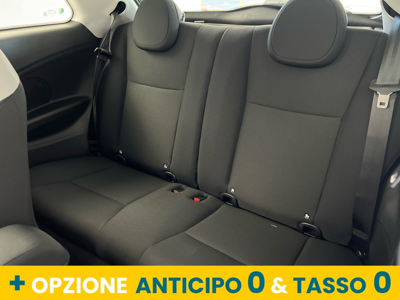 Fiat 500 1.0 hybrid icon