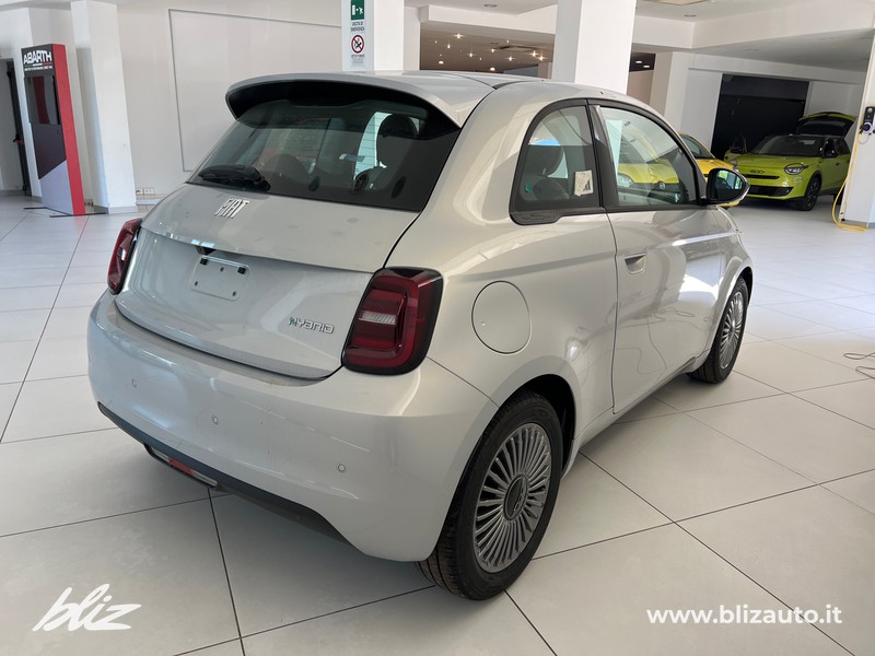 Fiat 500 1.0 hybrid icon