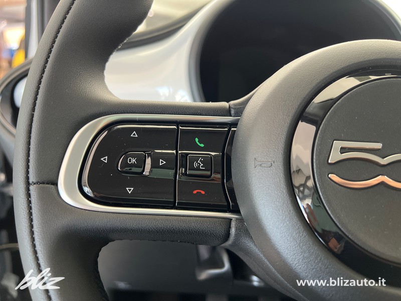 Fiat 500 1.0 hybrid icon