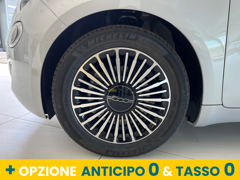 Fiat 500 cabrio 1.0 hybrid dolcevita
