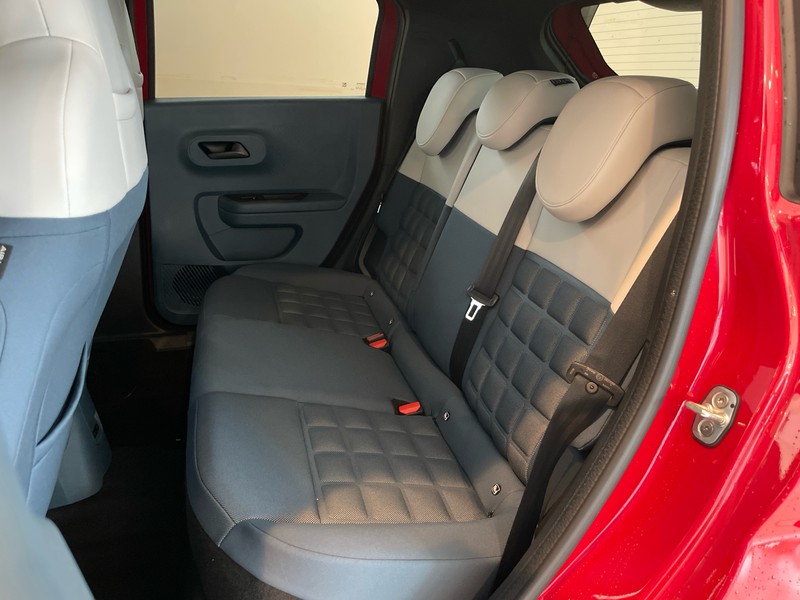 Fiat Grande Panda 1.2 hybrid la prima 110cv edct