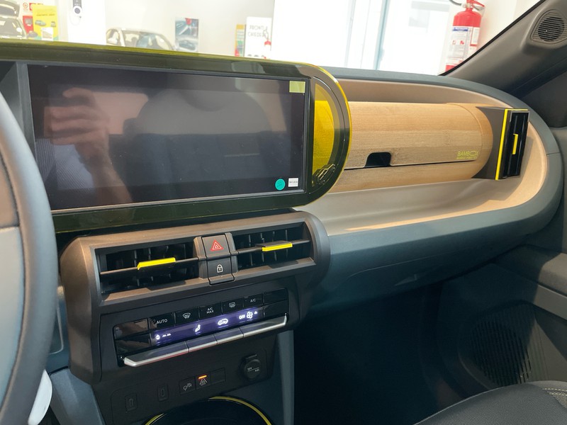 Fiat Grande Panda 1.2 hybrid la prima 110cv edct