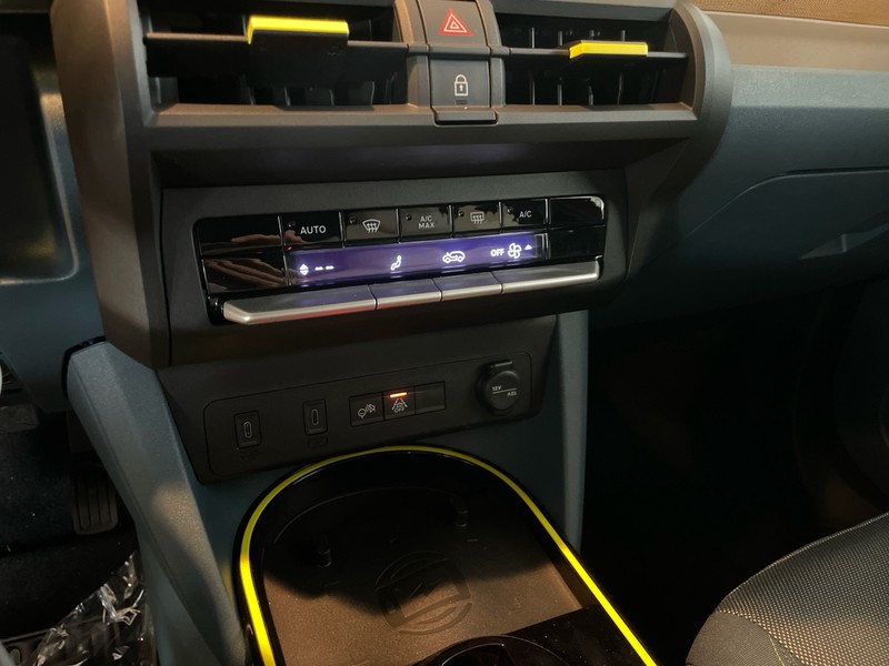 Fiat Grande Panda 1.2 hybrid la prima 110cv edct